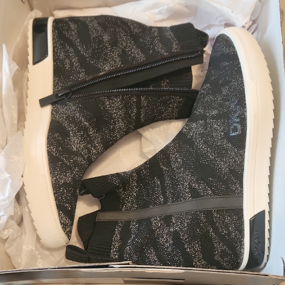 DKNY Black and Gray Women's Sneakers